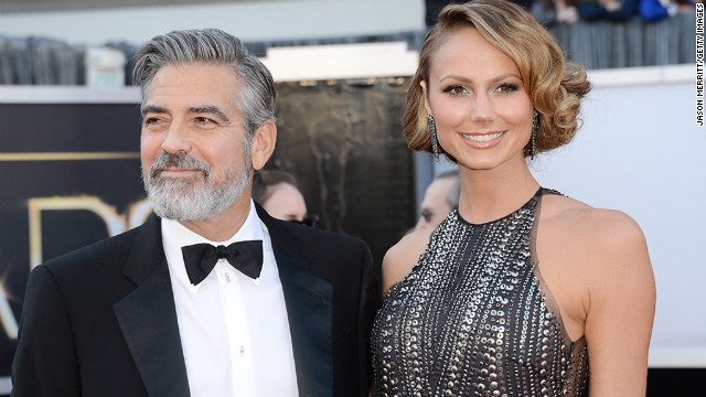 130224200730-oscars-george-clooney-and-stacy-keibler-horizontal-gallery.jpg